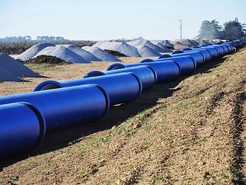 Tuyaux pour le transfert d'eau d'Aqua Domitia