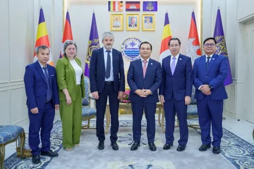 Coup d’envoi du projet « Svay Chek River Restoration and Management Project » au Cambodge 