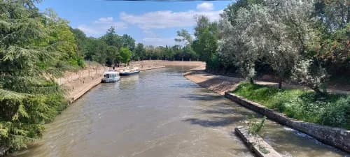 Protection works on the banks of the Canal du Midi